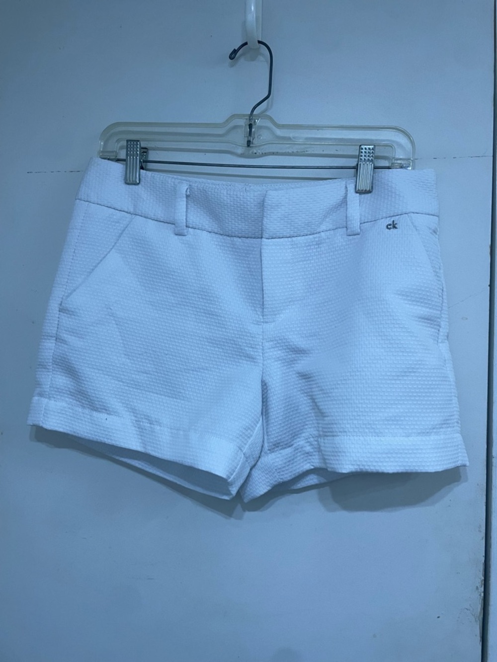 Calvin Klein white shorts women's 6 small